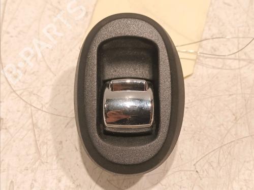 Used Right front window switch MINI MINI COUNTRYMAN (R60) One (98 hp) 18204285