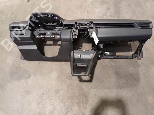 Used Dashboard Dashboard RENAULT CLIO V (B7_) 1.0 TCe 90 (B7MT) (91 hp) 32131999 32131999