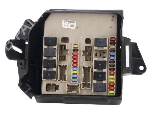 Used Fuse box Fuse box 36881428 36881428