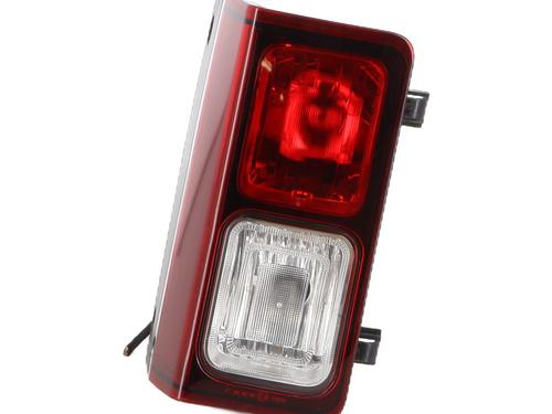 Used Rear bumper right light RENAULT TRAFIC III Van (FG_) 2.0 dCi 145 (FGML) (145 hp) 28577398