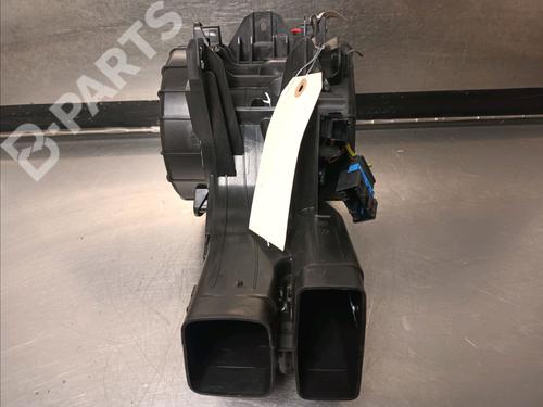 Heater blower motor PEUGEOT 508 I (8D_) 2.0 HDi | BP11098453M62 