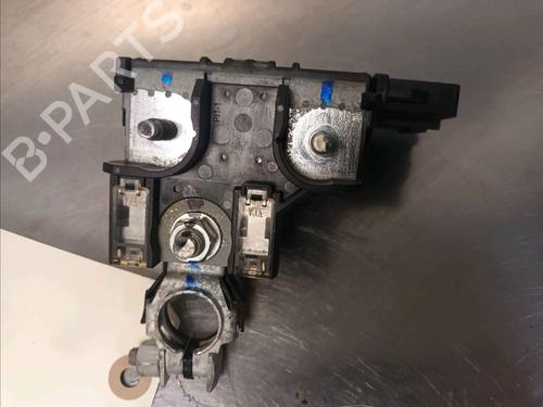 Used Fuse box NISSAN QASHQAI II (J11, J11_) [2013-2025]  30338494