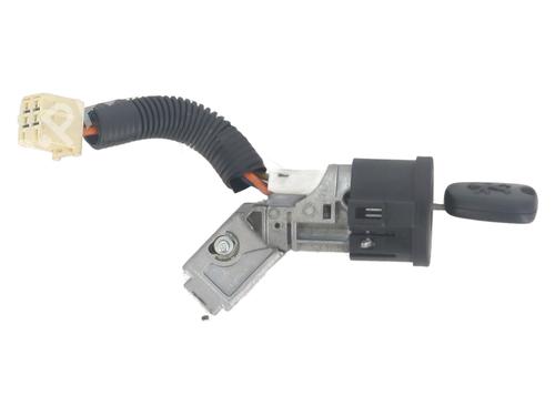 Used Ignition barrel PEUGEOT 107 (PM_, PN_) 1.0 (68 hp) 30830116