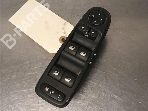 Used Left front window switch Left front window switch CITROËN C4 Picasso I MPV (UD_) 1.6 HDi (109 hp) 9592134 9592134