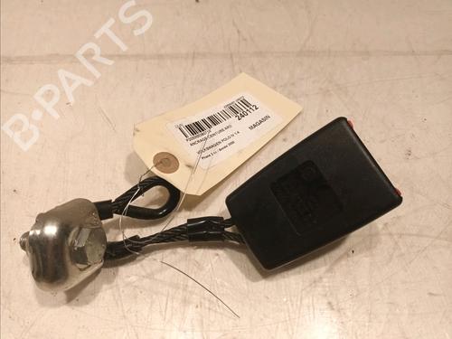 Used Seat buckle VW POLO (9N_, 9A_) 1.4 TDI (70 hp) 17100466