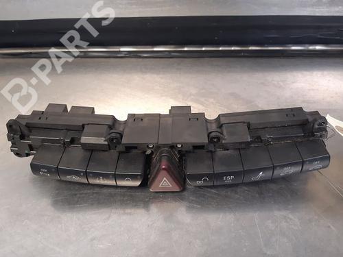 Used Warning switch MERCEDES-BENZ S-CLASS (W220) S 320 CDI (220.025, 220.125) (204 hp) 9332717