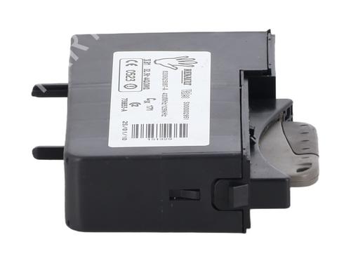 Card reader RENAULT ESPACE IV (JK0/1_) 2.0 dCi (JK02, JK03) | BP29582574E4 