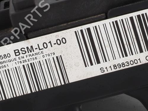 Fuse box PEUGEOT 407 SW (6E_, 6D_) 2.0 HDi 135 | BP31080746E1