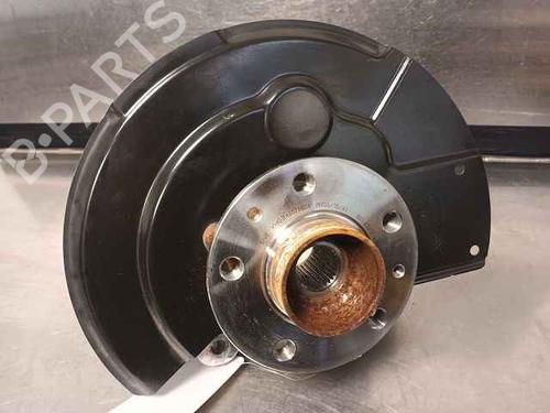 Used Right front steering knuckle RENAULT SPORT SPIDER (EF0_) [1995-1999]  30120650