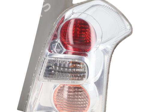 Used Right taillight TOYOTA COROLLA Verso (ZER_, ZZE12_, R1_) 2.2 D-4D (AUR10_, AUR10R) (136 hp) 21261393