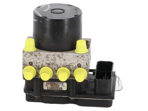 Used ABS pump VW POLO (9N_, 9A_) 1.4 TDI (75 hp) 26645035