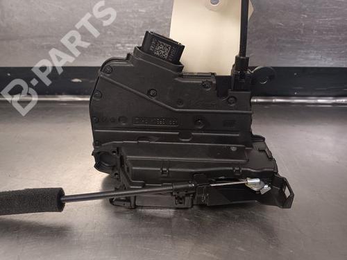 Used Rear right lock RENAULT CAPTUR I (J5_, H5_) 1.5 dCi 90 (J5N4, J5M5, J5MW, J5M6, J5AL, J5AJ) (90 hp) 9338206