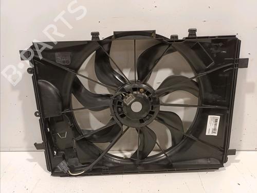 Used Radiator fan MERCEDES-BENZ GLA-CLASS (X156) GLA 220 CDI 4-matic (156.905) (170 hp) 16637212