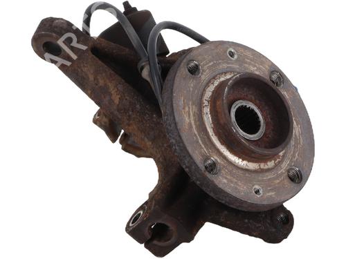 Used Right front steering knuckle PEUGEOT 206 Hatchback (2A/C) 1.4 i (75 hp) 31848030