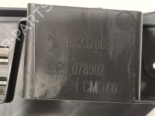 Rear bumper bracket PEUGEOT 208 II (UB_, UP_, UW_, UJ_) 1.2 PureTech 75 | BP21084273C159 