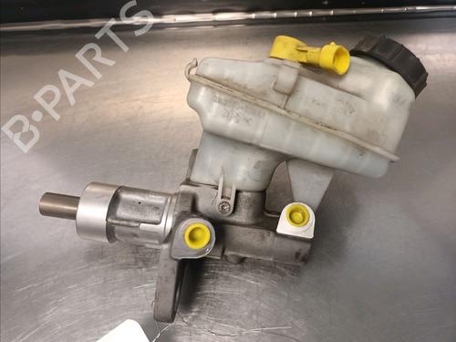 Used Brake master cylinder CHEVROLET CRUZE (J300) 2.0 CDI (125 hp) 13013892