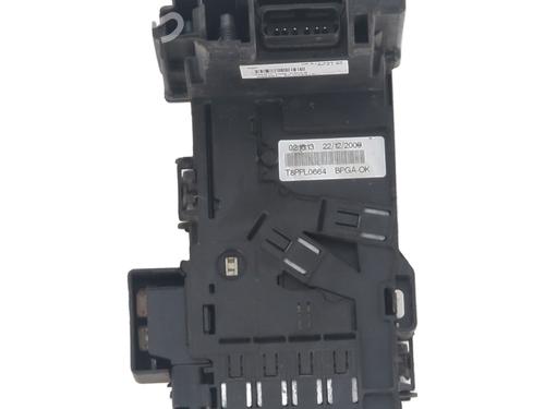 Fuse box PEUGEOT 5008 (0U_, 0E_) 2.0 HDi 150 / BlueHDi 150 | BP29604311E1 