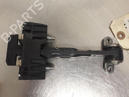 Used Hinge/Door check strap ALFA ROMEO 159 (939_) 1.9 JTDM 16V (939AXC1B, 939AXC12) (150 hp) 14866814
