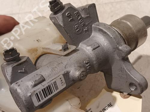 Brake master cylinder LAND ROVER RANGE ROVER SPORT I (L320) 3.6 D 4x4 | BP20607638M77 