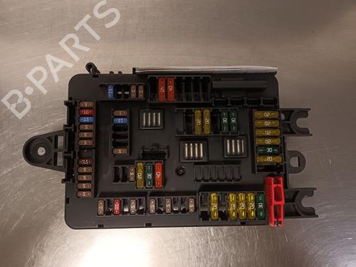 Used Fuse box BMW 4 Coupe (F32, F82) 420 d (184 hp) 14859116