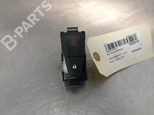 Used Warning switch DACIA SANDERO II 1.5 dCi (90 hp) 9322429