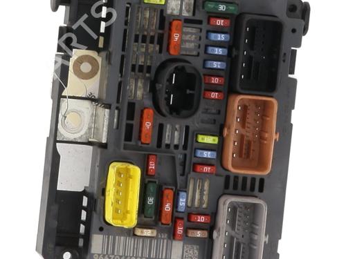 Used Fuse box PEUGEOT 3008 I MPV (0U_) 1.6 HDi (112 hp) 26283036