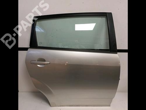Right rear door TOYOTA COROLLA Verso (ZER_, ZZE12_, R1_) 1.6 (ZNR10_, ZNR10R) 670030F010