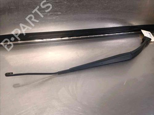 Used Front windshield wiper arm NISSAN QASHQAI II (J11, J11_) 1.6 dCi (130 hp) 20602563