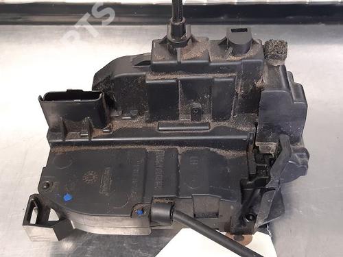 Venstre bak lås RENAULT MEGANE III Grandtour (KZ0/1) 2.0 dCi (KZ0L) (160 hp) 9332130