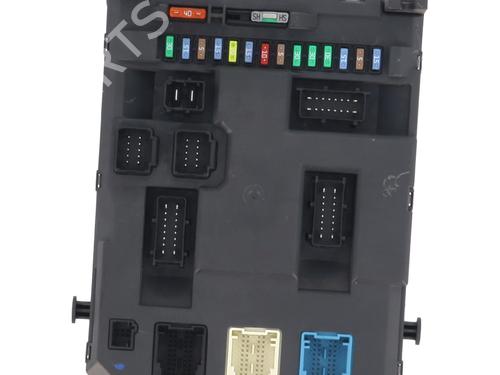 Used Fuse box CITROËN C3 II (SC_) 1.6 HDi (92 hp) 27172231