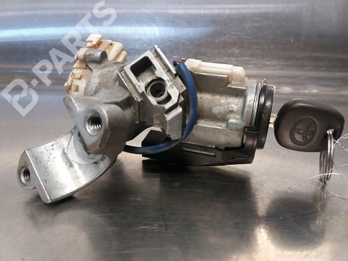 Clé de contact TOYOTA YARIS VERSO (_P2_) 1.5 (NCP21_) (105 hp) 9322098