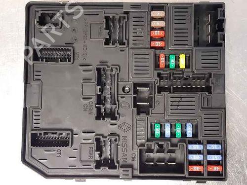 Used Fuse box RENAULT ESPACE V (JR_) [2015-2023]  30120620
