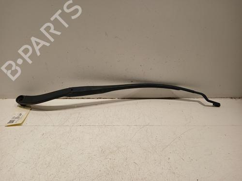 Used Front windshield wiper arm KIA SPORTAGE IV (QL, QLE) 1.7 CRDi (116 hp) 20606938