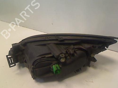 Right headlight FORD MONDEO III (B5Y) 2.0 16V TDDi / TDCi | BP20930490C29 