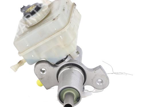 Brake master cylinder BMW 5 Touring (E61) 520 d | BP36035152M77 - Image 4