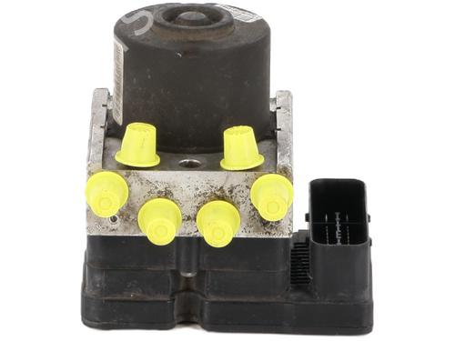 Used ABS pump PEUGEOT 206 Hatchback (2A/C) 1.4 i (75 hp) 28138733