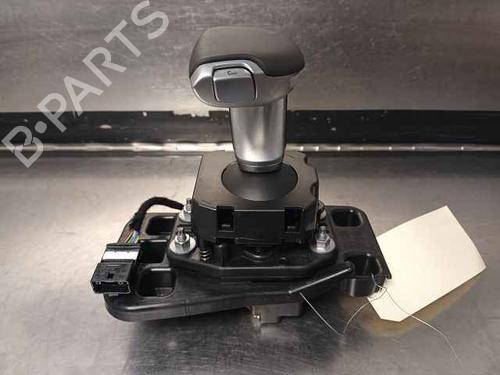 Used Gear lever RENAULT SPORT SPIDER (EF0_) [1995-1999]  30338479