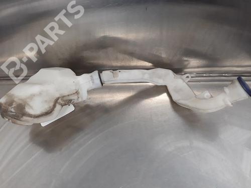 Used Windscreen washer tank Windscreen washer tank CITROËN C3 II (SC_) 1.1 i (60 hp) 9323048 9323048