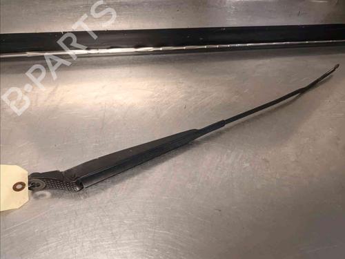 Used Front windshield wiper arm MERCEDES-BENZ CITAN Box Body/MPV (W415) [2012-2021]  21686027