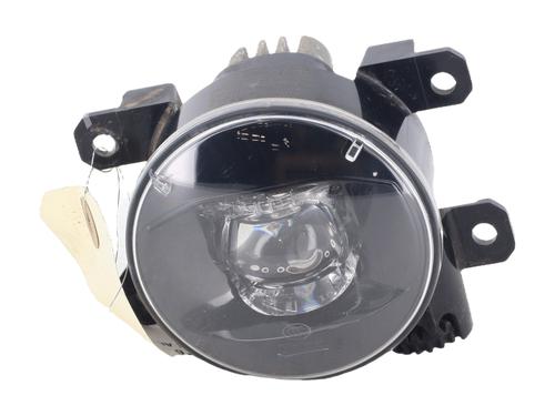 Used Right front fog light Right front fog light 39521010 39521010