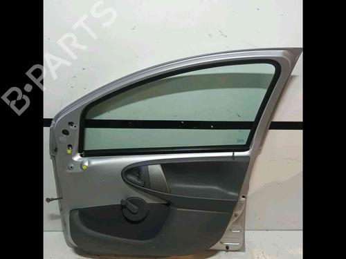 Right front door PEUGEOT 107 (PM_, PN_) 1.0 | BP20604357C3
