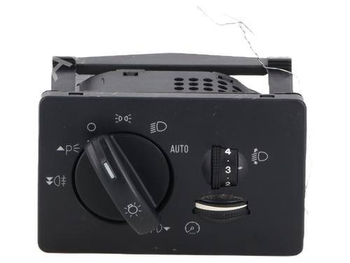 Comutador luzes Comutador luzes FORD FOCUS II (DA_, HCP, DP) 1.6 TDCi (90 hp) 33868747 33868747
