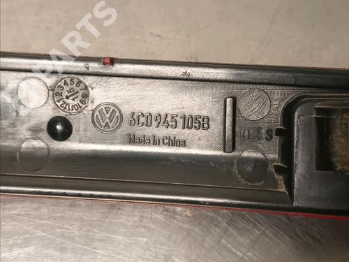 Farolim esquerdo pára-choques traseiro VW POLO V (6R1, 6C1) 1.4 TDI | BP12116825C81 