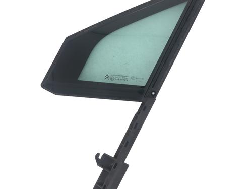 Used Front left quarter glass CITROËN C5 III (RD_) 1.6 HDi 110 (RD9HZC) (109 hp) 31181233