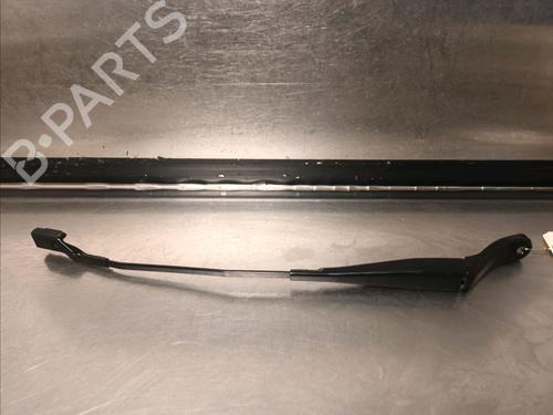 Used Front windshield wiper arm CITROËN C3 / C3 ORIGIN III (SX) 1.2 THP 110 (110 hp) 14869871