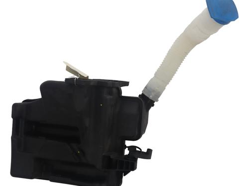 Used Windscreen washer tank SKODA RAPID (NH3, NK3, NK6) 1.6 TDI (115 hp) 28972831