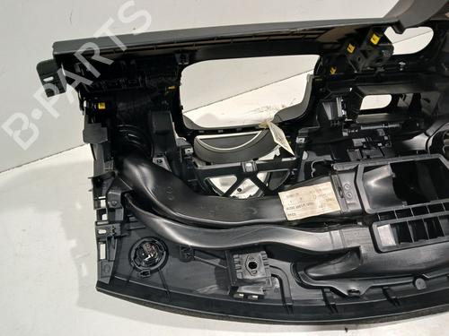 Instrumentbord RENAULT TWINGO III (BCM_, BCA_) 1.0 SCe 65 (BCMJ) | BP32131837C46 