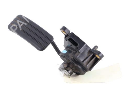 Used Pedal Pedal RENAULT CLIO III (BR0/1, CR0/1) 1.5 dCi (BR17, CR17) (86 hp) 33453832 33453832