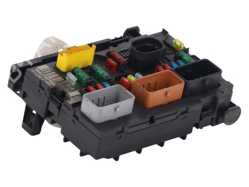 Fuse box PEUGEOT 307 CC (3B) 2.0 HDi 135 | BP33747488E1 - Image 3