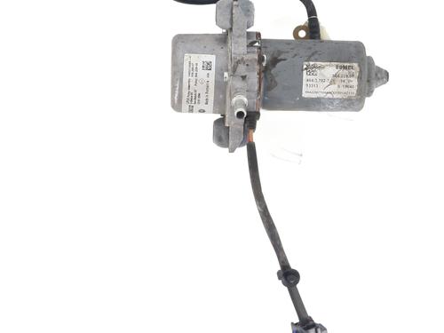 Used Vacuum pump RENAULT FLUENCE (L3_) Z.E. (95 hp) 28577424